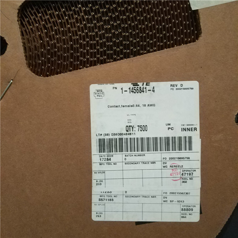 供应1456841-1 泰科TE接插件 汽车连接器