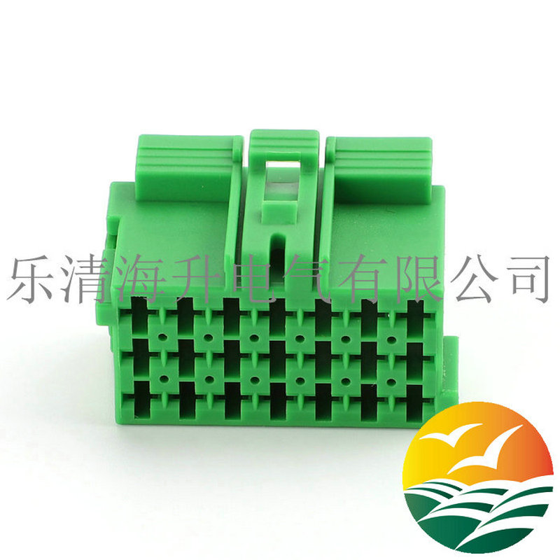 绿色3.5系列连接器接插件1-967625-4