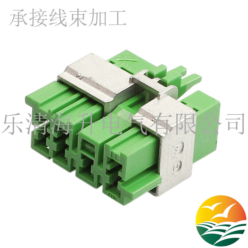 绿色汽车连接器接插件144519-6