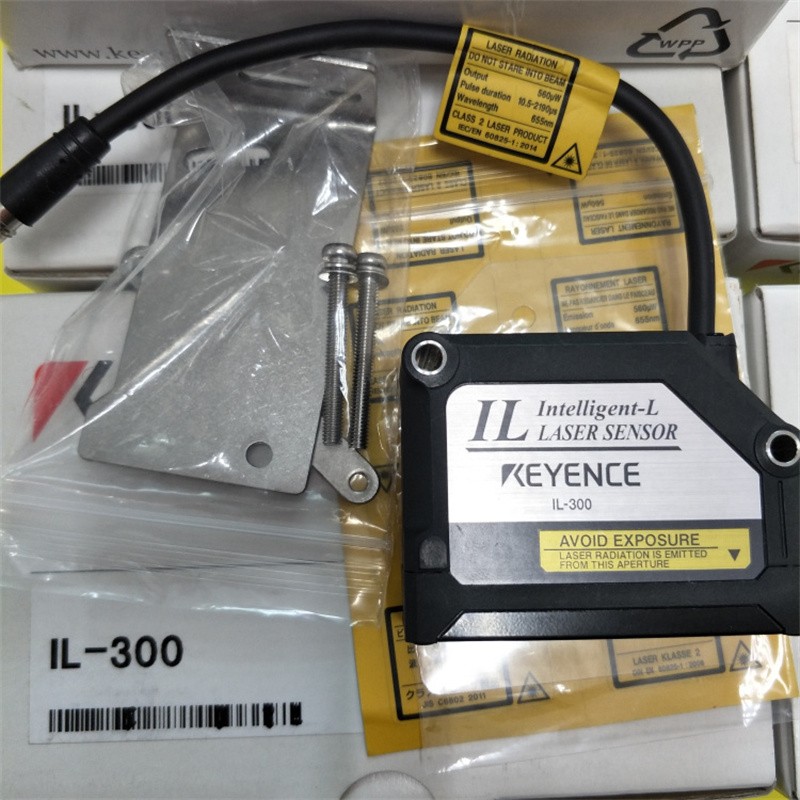 基恩士IL-300激光位移传感器全新原装现货