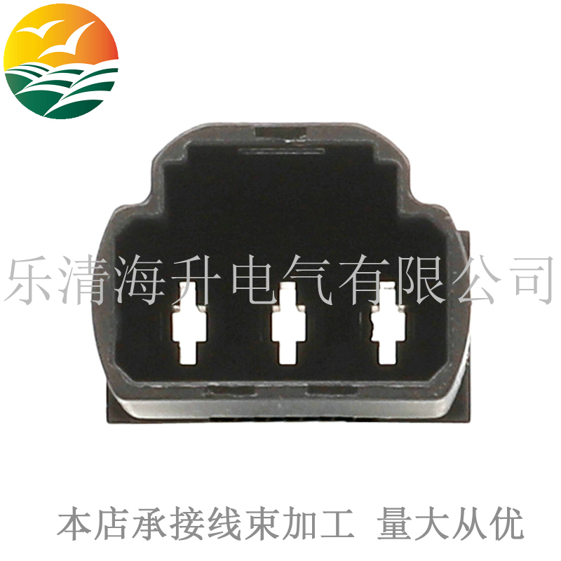 黑色汽车连接器接插件1823138-1