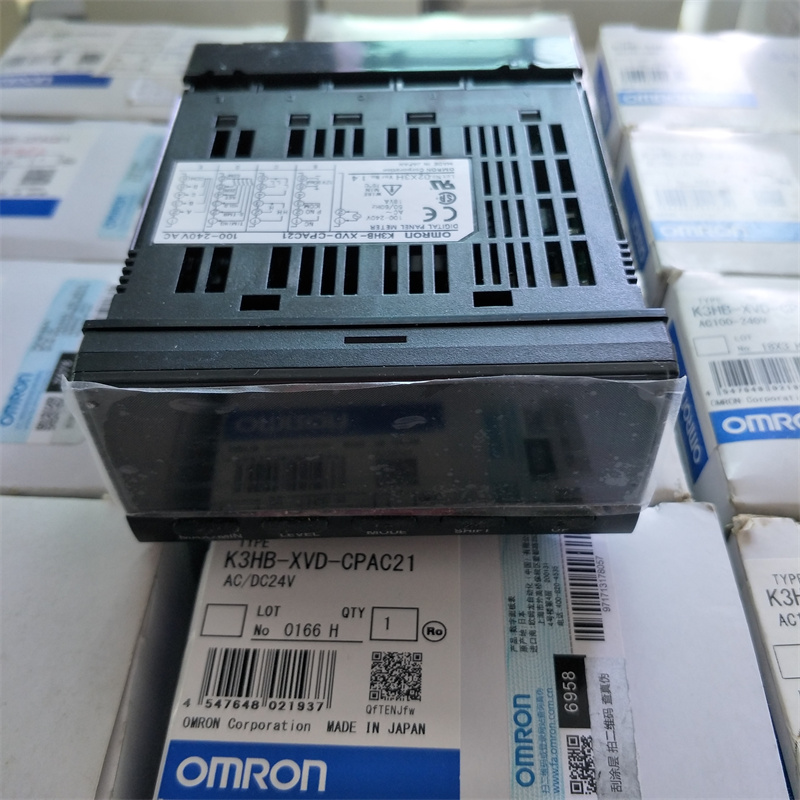 欧姆龙CP1W-CIF12-V1模块全新原装现货