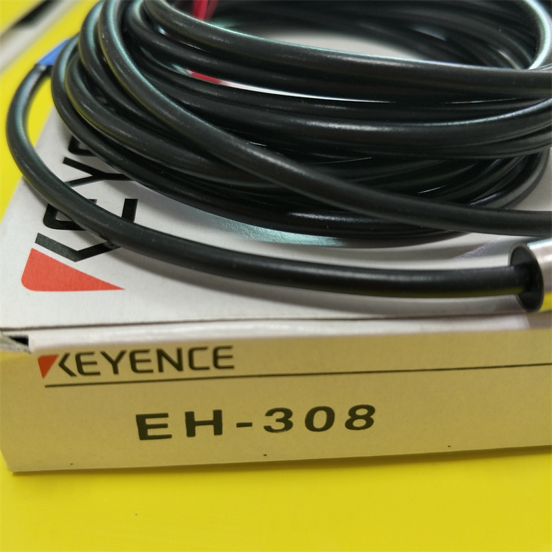 基恩士EH-308传感器头全新原装实物图