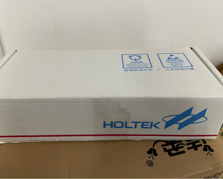 合泰IC     HT1621   LQFP-44