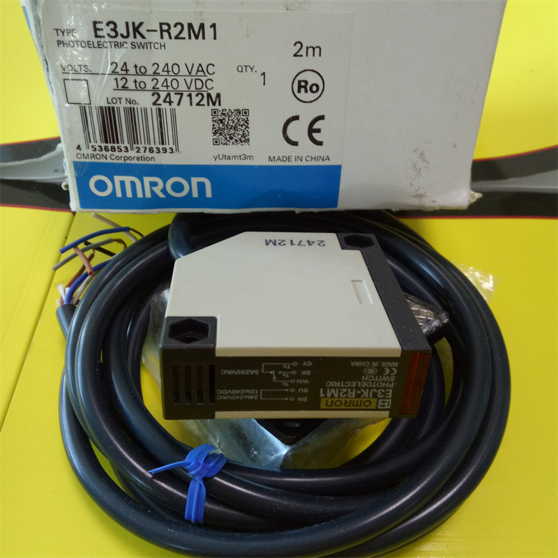 欧姆龙E3JK-R2M1光电开关全新原装实物图