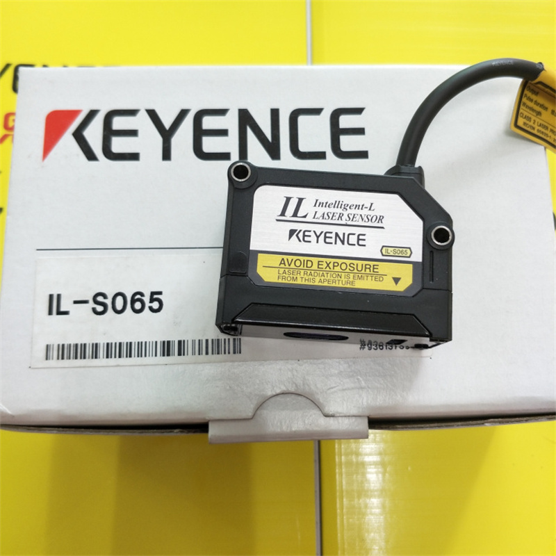 基恩士激光位移传感器IL-S065全新原装现货