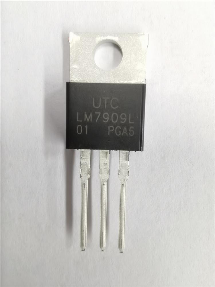 LM7909L TO-220   插件   线性稳压IC