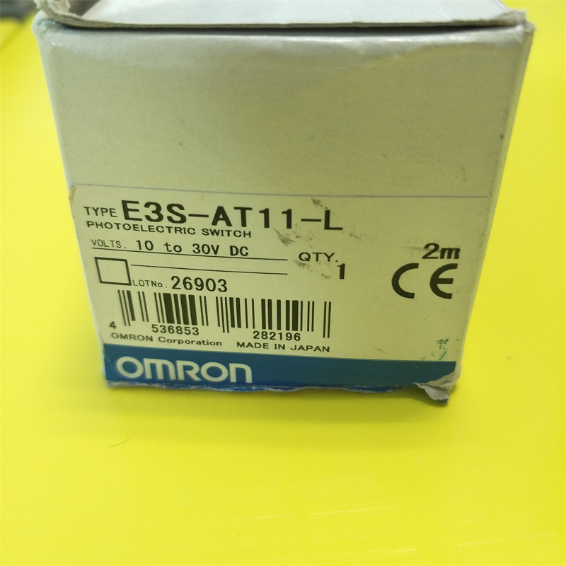 欧姆龙E3S-AT11-L光电开关全新原装现货质保