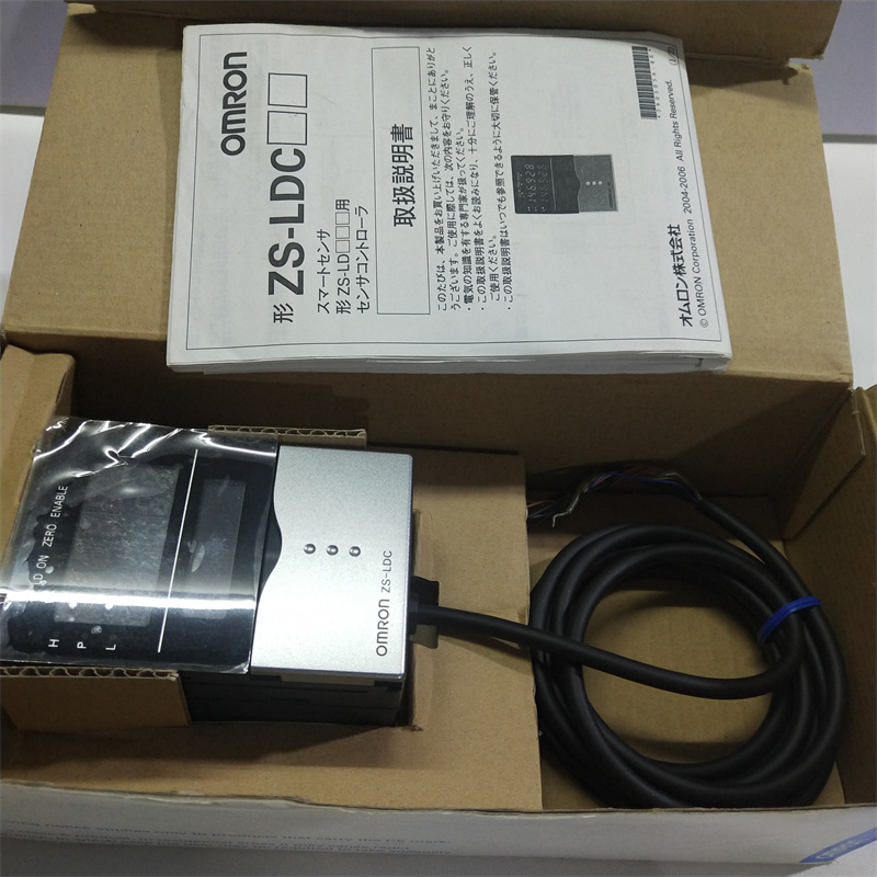 欧姆龙ZS-LDC11位移传感器全新原装现货质保