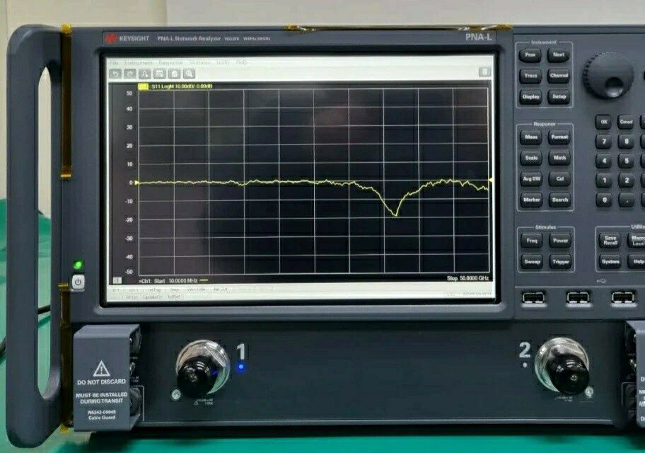 Keysight E8257D模拟信号发生器N5235B 微波网络分析仪