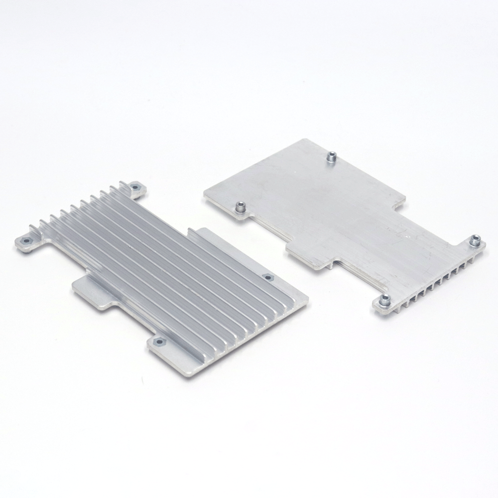 定制超薄铝型材散热片，阳极氧化黑色处理，专为芯片主板高效散热设计