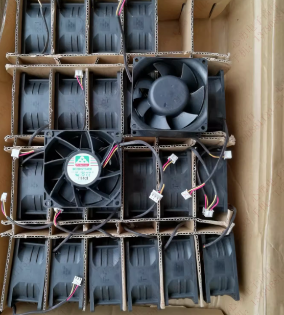ַMGT8012YB-R38 12V 1.80A