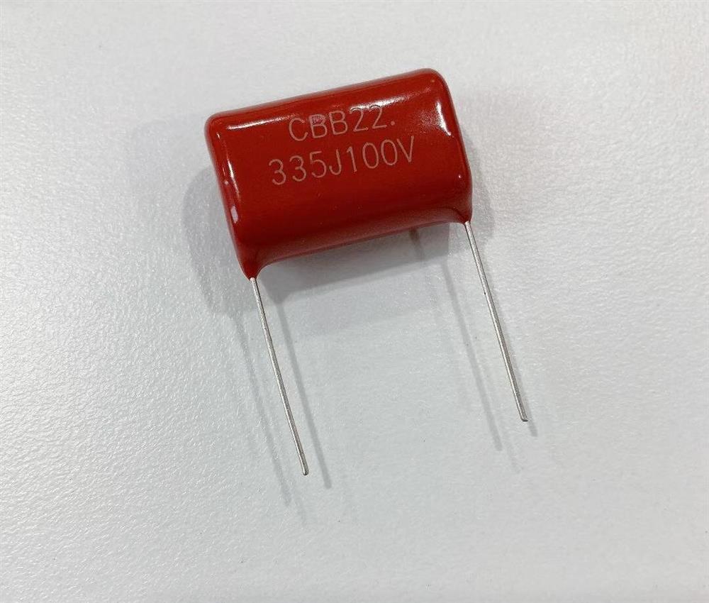 Ĥ CBB22  335J100V P25   27.3x17.6x11.35