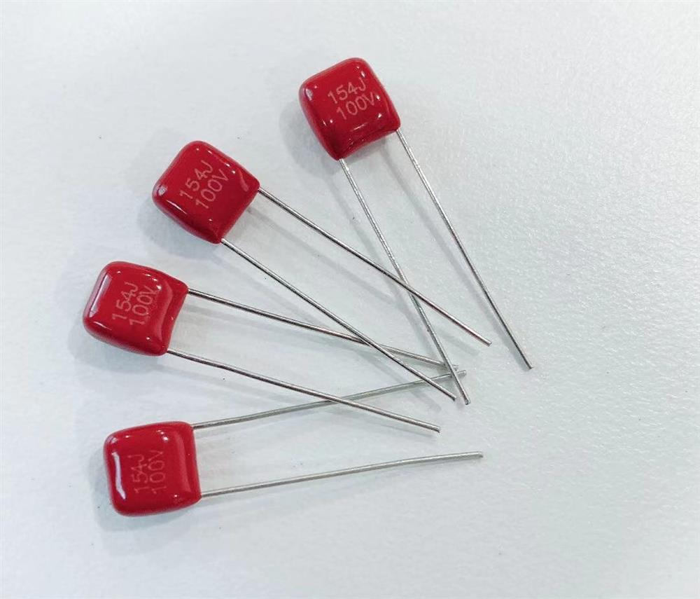 金属化薄膜电容   CBB  154J100V   P5