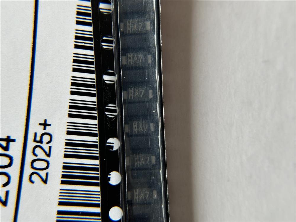 ƬA7   SOD-123FL