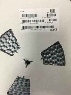 Ƭ 35V47UF     6.3mm*5.4mm