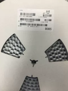 Ƭ 63V/22UF     6.3mm*7.7mm