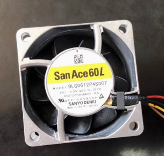9LG0612P4S007 DC12V 0.67A