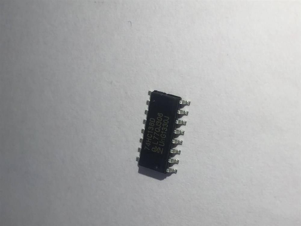 74HC138D