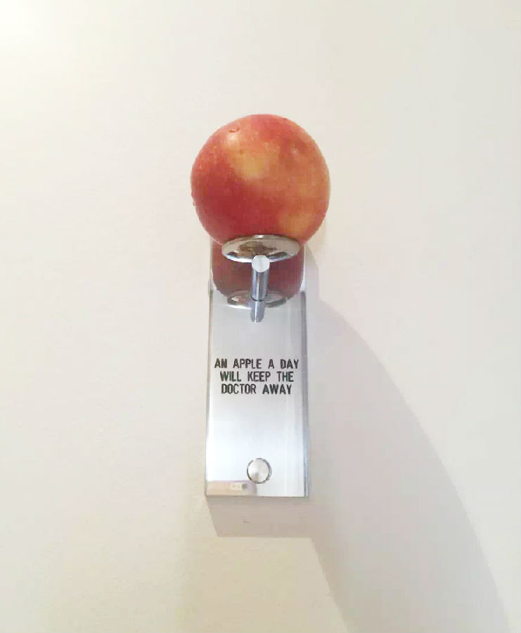 酒店房间每天提供一个苹果
